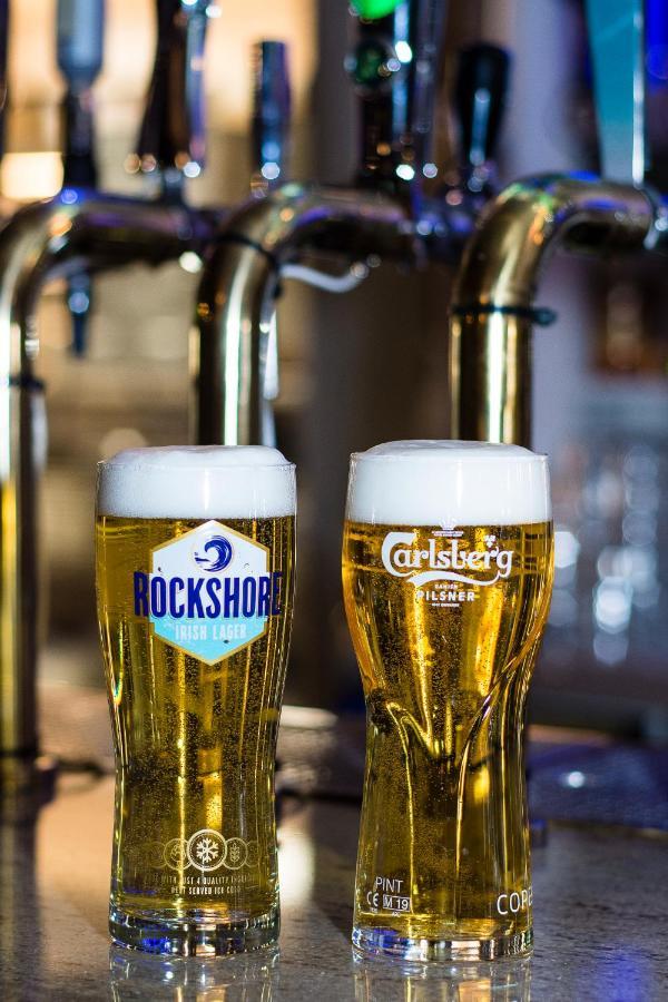 The Harbour Inn 번크라나 외부 사진